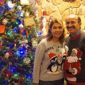 Meet your Posher, Elia